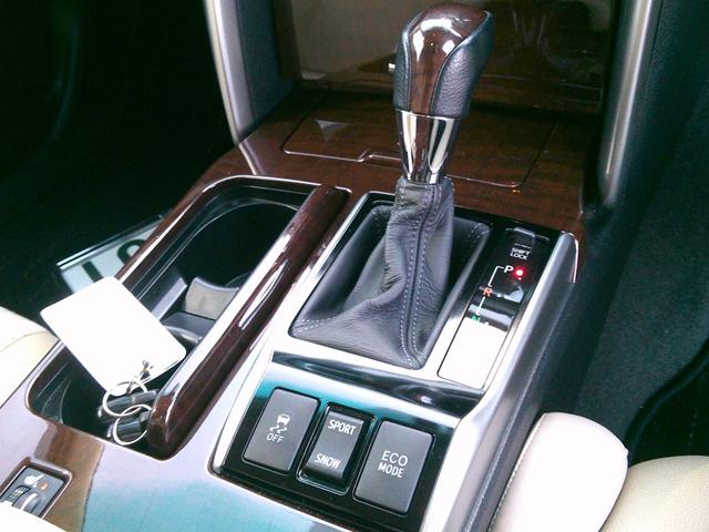 マークＸ プレミアム　８インチフルセグナビ　ＤＶＤ　ＢＴ　バックカメラ　シートヒーター　ミラー型ドラレコ　パワーシート　スマートキー×２　リアサンシェード　クルーズコントロール　ＥＴＣ　ハーフレザー　プッシュスタート（43枚目）