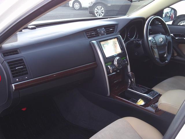 マークＸ プレミアム　８インチフルセグナビ　ＤＶＤ　ＢＴ　バックカメラ　シートヒーター　ミラー型ドラレコ　パワーシート　スマートキー×２　リアサンシェード　クルーズコントロール　ＥＴＣ　ハーフレザー　プッシュスタート（48枚目）