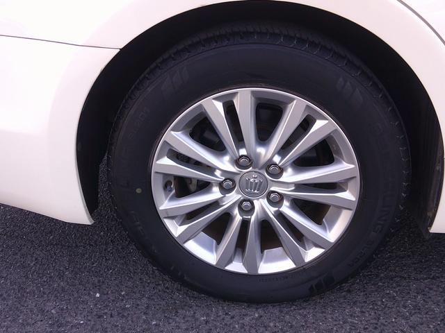 クラウンハイブリッド ロイヤルサルーン　純正フルセグナビ　ＤＶＤ　Ｂｌｕｅｔｏｏｔｈ　バックカメラ　シートヒーター　クルーズコントロール　ブレーキサポート　ビルトインＥＴＣ　パワーシート　ステリモ　ＨＩＤヘッド　スマートキー×２（20枚目）