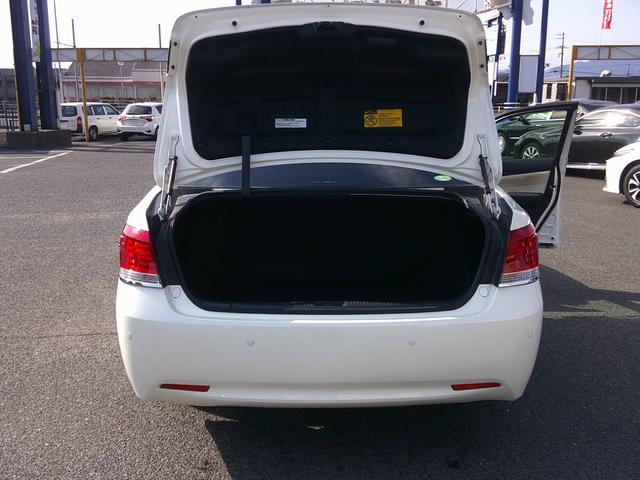 クラウンハイブリッド ロイヤルサルーン　純正フルセグナビ　ＤＶＤ　Ｂｌｕｅｔｏｏｔｈ　バックカメラ　シートヒーター　クルーズコントロール　ブレーキサポート　ビルトインＥＴＣ　パワーシート　ステリモ　ＨＩＤヘッド　スマートキー×２（61枚目）