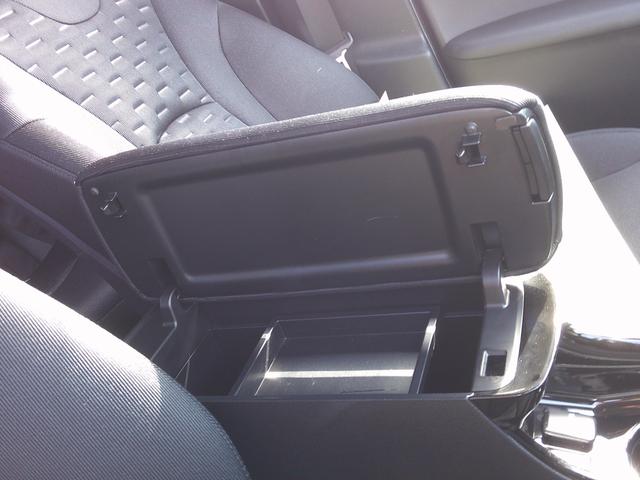 �̔����q�͑S�ԂP�N�ԑ��s�����������̕ۏؕt���ł��B�S���ۏ؂ɂȂ�܂��̂ŉ����̂��q�l�ł����߂��̊e�f�B�[���[�ɂĕۏ؏C�����\�ł��B�܂��Q�N�`�R�N�̒����ۏ؃v���������������Ă��܂��B