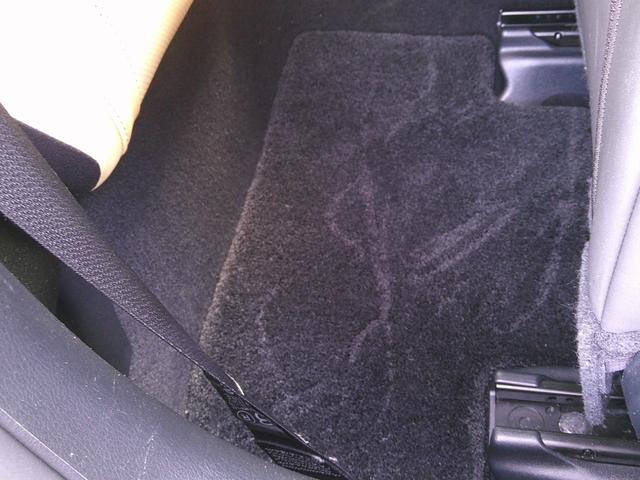 �̔����q�͑S�ԂP�N�ԑ��s�����������̕ۏؕt���ł��B�S���ۏ؂ɂȂ�܂��̂ŉ����̂��q�l�ł����߂��̊e�f�B�[���[�ɂĕۏ؏C�����\�ł��B�܂��Q�N�`�R�N�̒����ۏ؃v���������������Ă��܂��B