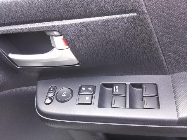 �̔����q�͑S�ԂP�N�ԑ��s�����������̕ۏؕt���ł��B�S���ۏ؂ɂȂ�܂��̂ŉ����̂��q�l�ł����߂��̊e�f�B�[���[�ɂĕۏ؏C�����\�ł��B�܂��Q�N�`�R�N�̒����ۏ؃v���������������Ă��܂��B