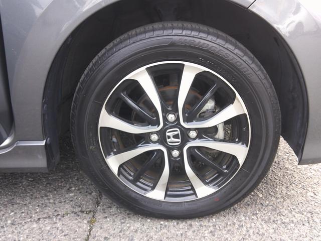 �̔����q�͑S�ԂP�N�ԑ��s�����������̕ۏؕt���ł��B�S���ۏ؂ɂȂ�܂��̂ŉ����̂��q�l�ł����߂��̊e�f�B�[���[�ɂĕۏ؏C�����\�ł��B�܂��Q�N�`�R�N�̒����ۏ؃v���������������Ă��܂��B