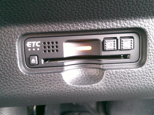 �̔����q�͑S�ԂP�N�ԑ��s�����������̕ۏؕt���ł��B�S���ۏ؂ɂȂ�܂��̂ŉ����̂��q�l�ł����߂��̊e�f�B�[���[�ɂĕۏ؏C�����\�ł��B�܂��Q�N�`�R�N�̒����ۏ؃v���������������Ă��܂��B