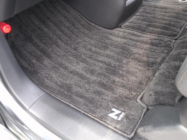 �̔����q�͑S�ԂP�N�ԑ��s�����������̕ۏؕt���ł��B�S���ۏ؂ɂȂ�܂��̂ŉ����̂��q�l�ł����߂��̊e�f�B�[���[�ɂĕۏ؏C�����\�ł��B�܂��Q�N�`�R�N�̒����ۏ؃v���������������Ă��܂��B