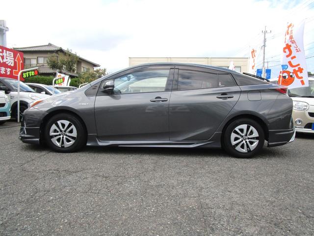 プリウス Ａ　衝突軽減ブレーキシステム　純正フルセグナビ　Ｂモニタ　社外エアロ　ＢＴオーディオ　ＥＴＣ　衝突安全ボディ　Ｐアシスト　ＬＥＤヘッドライト　オートライト　クルーズコントロール　スマートキー　Ｉストップ（31枚目）