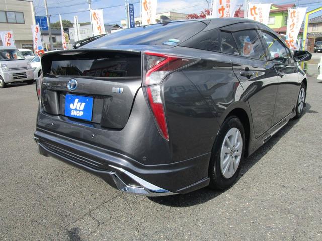 プリウス Ａ　衝突軽減ブレーキシステム　純正フルセグナビ　Ｂモニタ　社外エアロ　ＢＴオーディオ　ＥＴＣ　衝突安全ボディ　Ｐアシスト　ＬＥＤヘッドライト　オートライト　クルーズコントロール　スマートキー　Ｉストップ（32枚目）