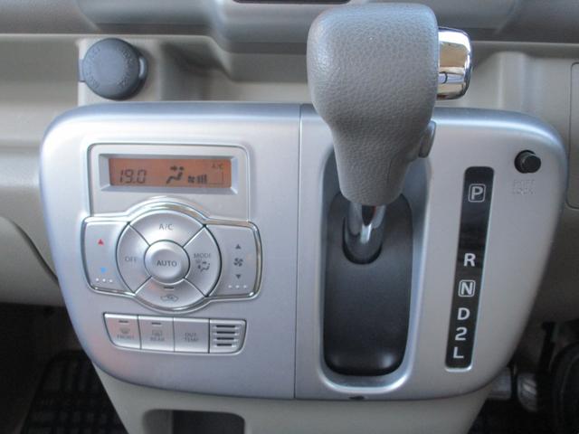 エブリイワゴン ＰＺターボスペシャル　ハイルーフ　衝突被害軽減ブレーキ　社外フルセグナビ　バックカメラ　ＥＴＣ　ＨＩＤ　両側電動スライドドア　純正１４インチアルミ　新品タイヤ　ＢＴオーディオ　ベンチシート　プッシュスタートスマートキー（3枚目）