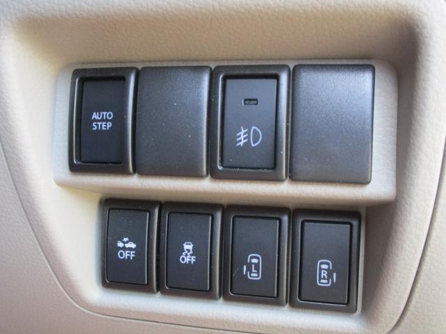 エブリイワゴン ＰＺターボスペシャル　ハイルーフ　衝突被害軽減ブレーキ　社外フルセグナビ　バックカメラ　ＥＴＣ　ＨＩＤ　両側電動スライドドア　純正１４インチアルミ　新品タイヤ　ＢＴオーディオ　ベンチシート　プッシュスタートスマートキー（9枚目）