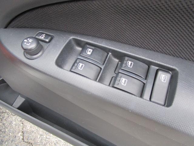 ムーヴ カスタム　Ｘ　ＳＡ　スマートアシスト　社外フルセグナビ　ＢＴオーディオ　ＥＴＣ　純正１４インチアルミ　ＤＶＤ視聴　スマートキー＆プッシュスタート　ベンチシート　アイドリングストップ　電動格納ドアミラー（13枚目）