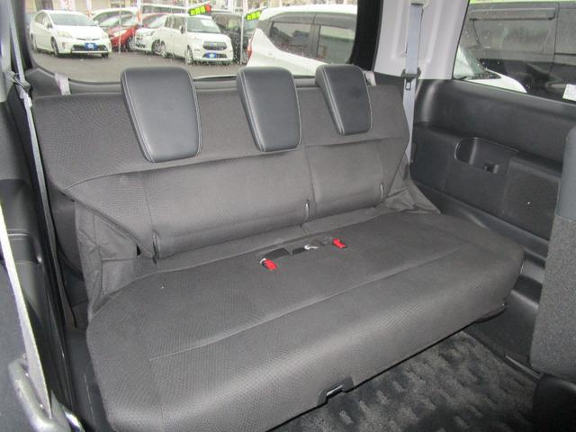 ステップワゴンスパーダ Ｚ　クールスピリット　純正９型フルセグナビ　後席モニター　両側電動スライドドア　バックカメラ　ダブルエアコン　キーフリー　ＨＩＤ　ＥＴＣ　ＢＴオーディオ　ドラレコ　クルコン　タイミングチェーン　純正１７インチアルミ（21枚目）