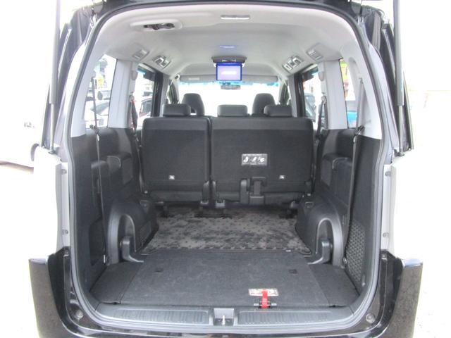 ステップワゴンスパーダ Ｚ　クールスピリット　純正９型フルセグナビ　後席モニター　両側電動スライドドア　バックカメラ　ダブルエアコン　キーフリー　ＨＩＤ　ＥＴＣ　ＢＴオーディオ　ドラレコ　クルコン　タイミングチェーン　純正１７インチアルミ（34枚目）