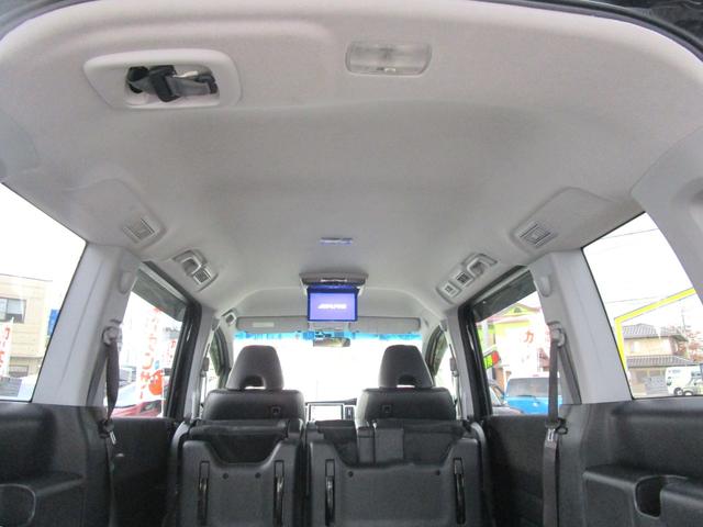 ステップワゴンスパーダ Ｚ　クールスピリット　純正９型フルセグナビ　後席モニター　両側電動スライドドア　バックカメラ　ダブルエアコン　キーフリー　ＨＩＤ　ＥＴＣ　ＢＴオーディオ　ドラレコ　クルコン　タイミングチェーン　純正１７インチアルミ（35枚目）