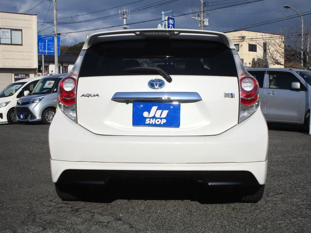 アクア Ｇ　８型フルセグナビ　バックカメラ　Ｂｌｕｅｔｏｏｔｈ対応　ＴＲＤフルエアロ　純正１６インチアルミ　ＥＴＣ　シートヒーター　ＤＶＤ再生　スマートキー＆プッシュスタート　オートエアコン（13枚目）