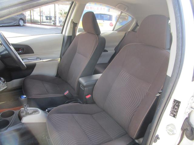 アクア Ｇ　８型フルセグナビ　バックカメラ　Ｂｌｕｅｔｏｏｔｈ対応　ＴＲＤフルエアロ　純正１６インチアルミ　ＥＴＣ　シートヒーター　ＤＶＤ再生　スマートキー＆プッシュスタート　オートエアコン（28枚目）