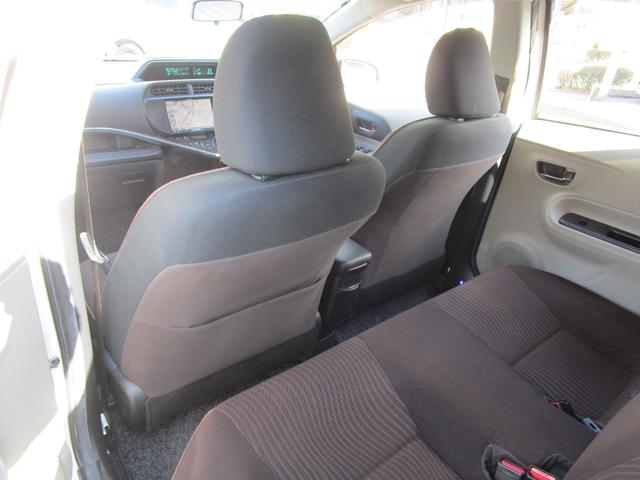 アクア Ｇ　８型フルセグナビ　バックカメラ　Ｂｌｕｅｔｏｏｔｈ対応　ＴＲＤフルエアロ　純正１６インチアルミ　ＥＴＣ　シートヒーター　ＤＶＤ再生　スマートキー＆プッシュスタート　オートエアコン（29枚目）