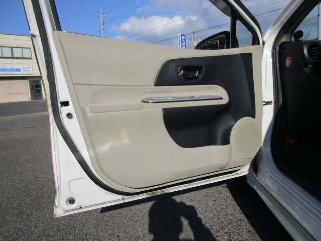 アクア Ｇ　８型フルセグナビ　バックカメラ　Ｂｌｕｅｔｏｏｔｈ対応　ＴＲＤフルエアロ　純正１６インチアルミ　ＥＴＣ　シートヒーター　ＤＶＤ再生　スマートキー＆プッシュスタート　オートエアコン（34枚目）