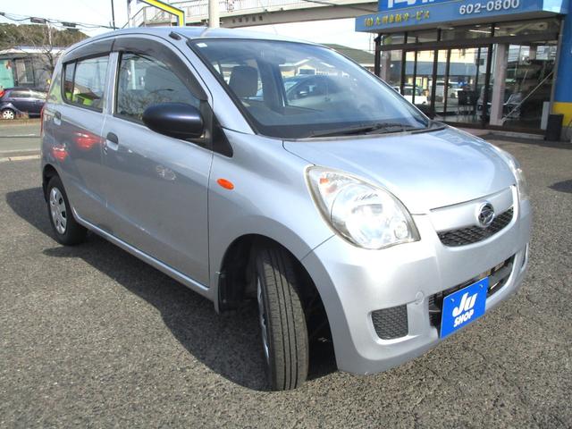 ミラ Ｘスペシャル　５速マニュアル車　キーレス　ＣＤオーディオ　ダブルエアバック　ＡＣ　パワーウインド　パワステ　衝突安全ボディ　ＡＢＳ　エアーバッグ　盗難防止キーレス（17枚目）