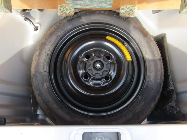 ミラ Ｘスペシャル　５速マニュアル車　キーレス　ＣＤオーディオ　ダブルエアバック　ＡＣ　パワーウインド　パワステ　衝突安全ボディ　ＡＢＳ　エアーバッグ　盗難防止キーレス（36枚目）