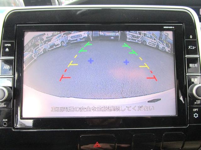 セレナ ハイウェイスター　エマブレーキ　純正９型フルセグナビ　両側電動ハンズフリースライドドア　後席モニター　ＬＥＤヘッドライト　ＥＴＣ　ドラレコ　ブルートゥース　スマートキー＆プッシュスタート　純正１５インチアルミ　Ｂカメラ（4枚目）