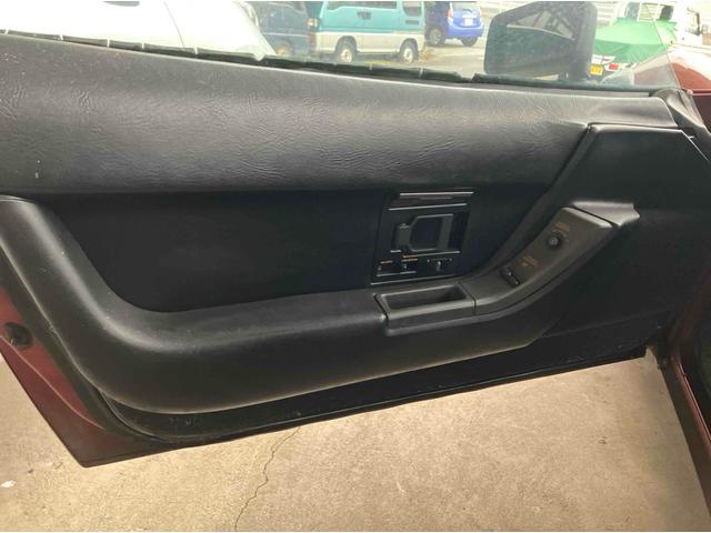 シボレーコルベット コンバーチブル　オープンカー　ＥＴＣ　ＡＴ　アルミホイール　パワーウィンドウ（12枚目）