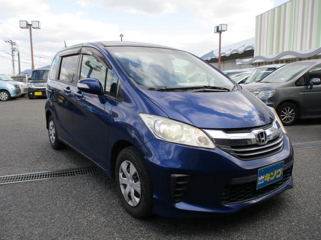 フリード Ｇ　ジャストセレクション　ワンオーナー車　ディスプレイオーディオ　Ｂカメラ　ＥＴＣ　ドラレコ（4枚目）