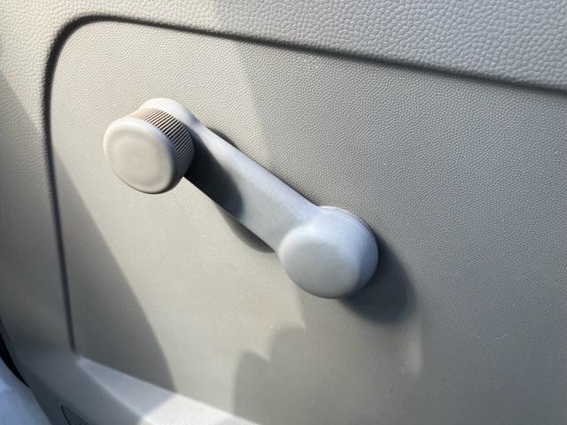 エブリイ PA インパネオートマ エアコン パワステ 両側スライドドア アルミホイール ラジオ ヘッドライトレベライザー 運転席助手席エアバック 積載量350kg(21枚目)