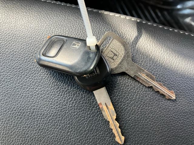 エアコン パワステ パワーウインド シートカバー ETC 両側スライドドア 運転席助手席エアバック 積載量350kg