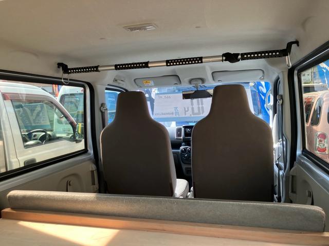 エブリイ GA インパネオートマ エアコン パワステ CD 両側スライドドア 運転席助手席エアバック ヘッドライトレベライザー 積載量350kg(7枚目)