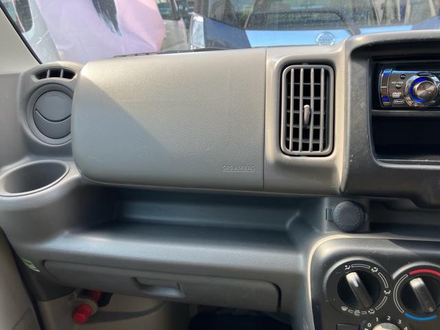 エブリイ GA インパネオートマ エアコン パワステ CD 両側スライドドア 運転席助手席エアバック ヘッドライトレベライザー 積載量350kg(19枚目)