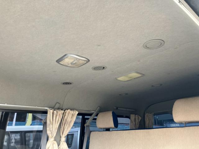 キャンピング仕様　ディスプレイオーディオ　バックカメラ　ＥＴＣ　片側パワースライドドア　キーレス　社外アルミホイール