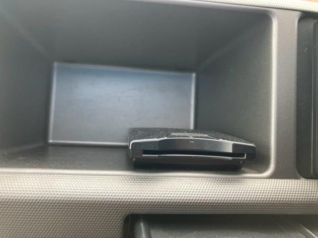 キャンピング仕様　ディスプレイオーディオ　バックカメラ　ＥＴＣ　片側パワースライドドア　キーレス　社外アルミホイール