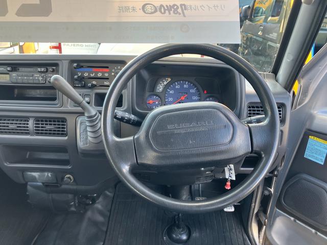 サンバーバン ＶＣ　オートマ　キーレス　純正アルミホイール　エアコン　パワステ　運転席エアバック　両側スライドドア　積載量３５０ｋｇ（16枚目）