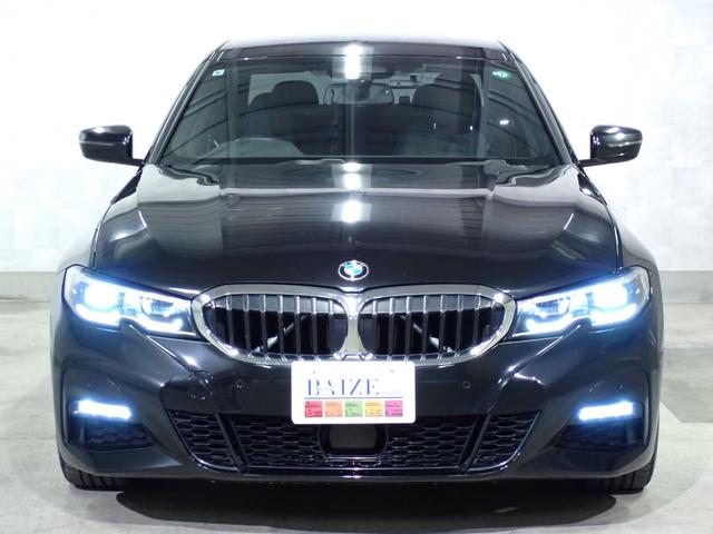 ３シリーズ ３２０ｉ　Ｍスポーツ　禁煙／インテリジェントセーフティー／純正ＨＤＤナビ／パークディスタンスコントロール／アダプティブクルーズコントロール／黒革シート／パワーシート／シートヒーター／純正１９インチアルミ／ＥＴＣ（3枚目）