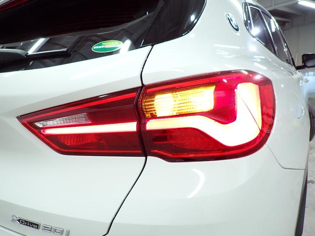 Ｘ２ ｘＤｒｉｖｅ　２０ｉ　ＭスポーツＸ　禁煙／ブラウンレザーシート／純正２０インチアルミホイール／インテリジェントセーフティー／純正ＨＤＤナビ／パワー＆シートヒーター／ヘッドアップディスプレイ／Ｂｌｕｅｔｏｏｔｈ／ＬＥＤヘッドライト（11枚目）