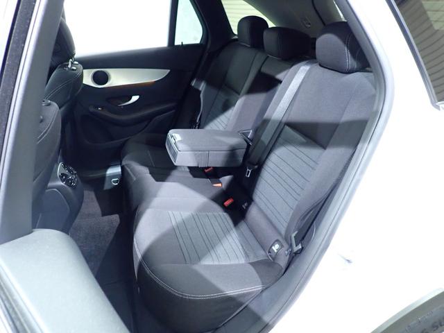 ＧＬＣ ＧＬＣ２２０ｄ　４マチック　禁煙／レーダーセーフティパッケージ／純正ＨＤＤナビ／全方位カメラ／フルセグテレビ／Ｂｌｕｅｔｏｏｔｈ／ＡＣＣ／コーナーセンサーパワーシート／ＥＴＣ／ＬＥＤヘッドライト／パワーバックドア（19枚目）