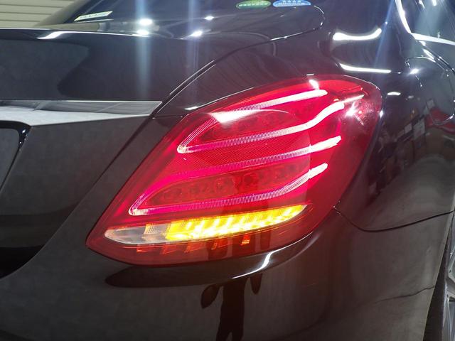 Ｃクラス Ｃ２００アバンギャルド　ＡＭＧライン　禁煙／レーダーセーフティパッケージ／ベーシックパッケージ／純正ＨＤＤナビ／Ｂｌｕｅｔｏｏｔｈ／バックカメラ／黒革シート／パワートランク／アダプティブクルーズコントロール／ブラインドスポットモニター（14枚目）