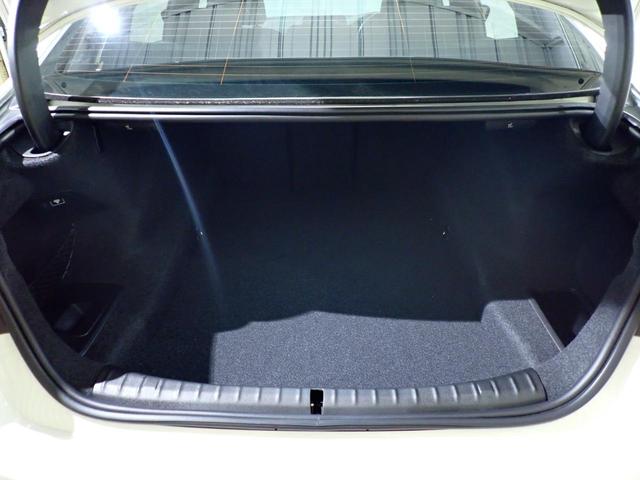 5シリーズ 523d Mスポーツ 禁煙/デビューパッケージ/インテリジェントセーフティー/純正HDDナビ/パワートランク/ソフトクローズドア/ハーマンカードンオーディオ/ヘッドアップディスプレイ/ブラインドスポットモニター(56枚目)