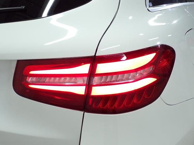 GLC GLC200 スポーツ 禁煙/ワンオーナー/レーダーセーフティパッケージ/純正HDDナビ/全方位モニター/フルセグテレビ/黒ハーフレザーシート/シートヒーター/純正19インチアルミ/アダプティブクルーズコントロール(11枚目)