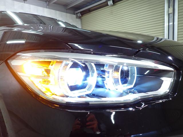 1シリーズ 118i スタイル 禁煙/インテリジェントセーフティー/純正HDDナビ/バックカメラ/フルセグテレビチューナー/Bluetooth/白黒ハーフレザーシート/LEDヘッドライト/ETC/DVD再生/クルーズコントロール(8枚目)