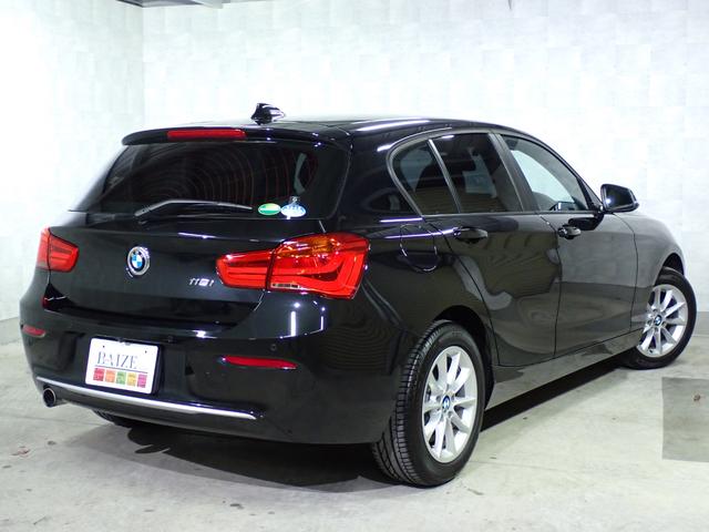 1シリーズ 118i スタイル 禁煙/インテリジェントセーフティー/純正HDDナビ/バックカメラ/フルセグテレビチューナー/Bluetooth/白黒ハーフレザーシート/LEDヘッドライト/ETC/DVD再生/クルーズコントロール(13枚目)