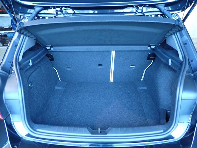 1シリーズ 118i スタイル 禁煙/インテリジェントセーフティー/純正HDDナビ/バックカメラ/フルセグテレビチューナー/Bluetooth/白黒ハーフレザーシート/LEDヘッドライト/ETC/DVD再生/クルーズコントロール(52枚目)