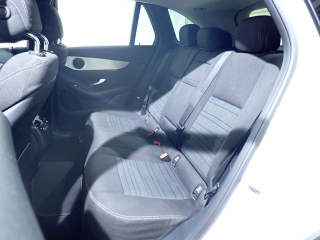 GLC GLC220d 4マチック 禁煙/レーダーセーフティパッケージ/純正HDDナビ/Bluetooth/全方位カメラ/パワーバックドア/シートヒーター/アダプティブクルーズコントロール/ブラインドスポットモニター(20枚目)