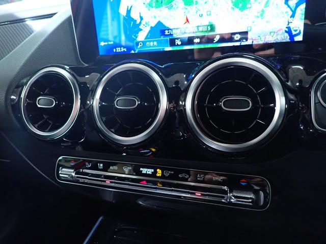 ●最新スキャンツールを使用したコンピューター診断も可能。