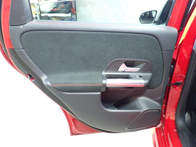 ●内張りの状態も綺麗です！