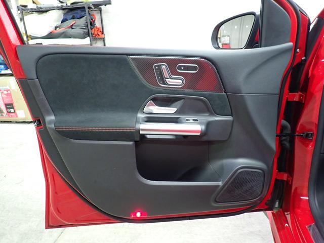 ●内張りの状態も綺麗です！