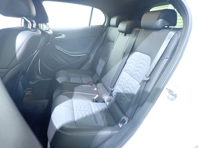 ＧＬＡクラス ＧＬＡ１８０　禁煙／レーダーセーフティパッケージ／ナビゲーションパッケージ／純正ＨＤＤナビ／フルセグテレビ／ＥＴＣ／バックカメラ／ブラインドスポットモニター／オートハイビームアシスト／ＬＥＤヘッドライト（20枚目）