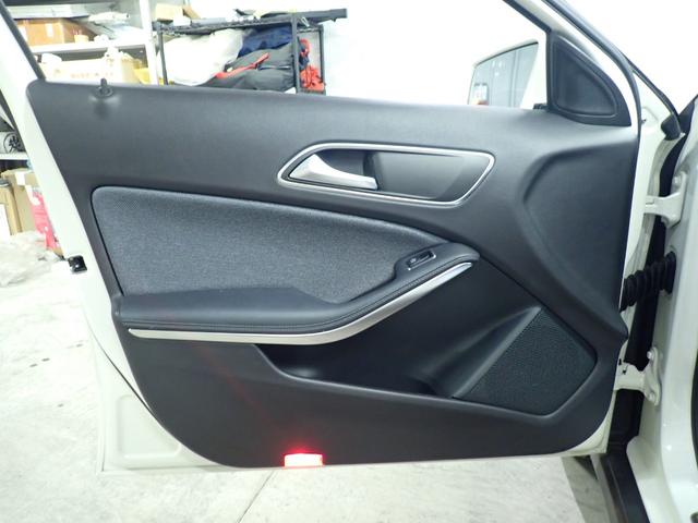 ＧＬＡクラス ＧＬＡ１８０　禁煙／レーダーセーフティパッケージ／ナビゲーションパッケージ／純正ＨＤＤナビ／フルセグテレビ／ＥＴＣ／バックカメラ／ブラインドスポットモニター／オートハイビームアシスト／ＬＥＤヘッドライト（47枚目）