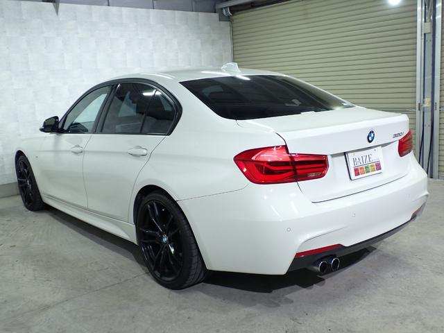 ●【お車の内装について】シンプルで上質なインテリアです！視認性もよく、コックピット周りには便利な機能が満載です！